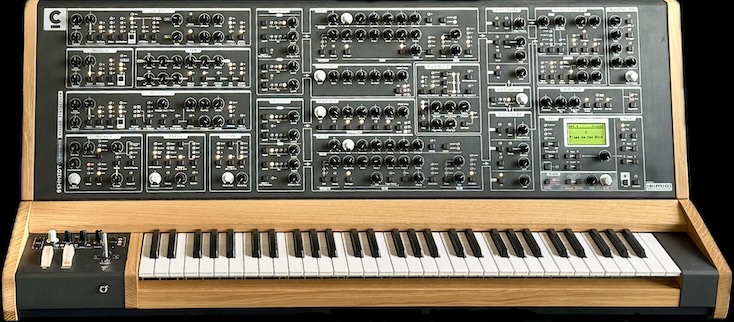 Eightvoice Polyphonic Synthesizer - Schmidt-Dark-Oak